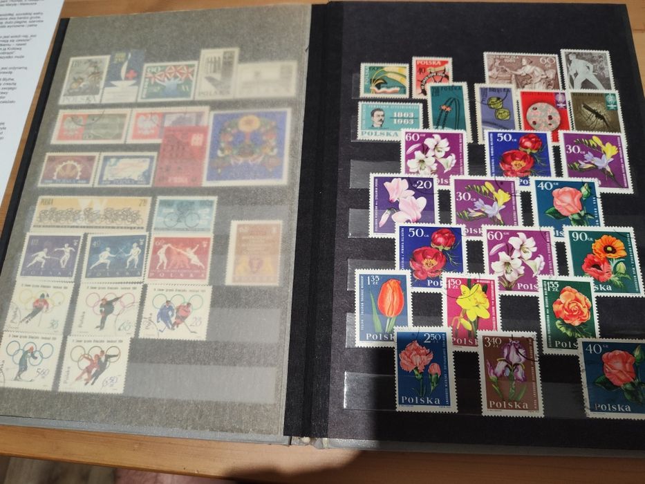 Stare polskie znaczki pocztowe z klaserem