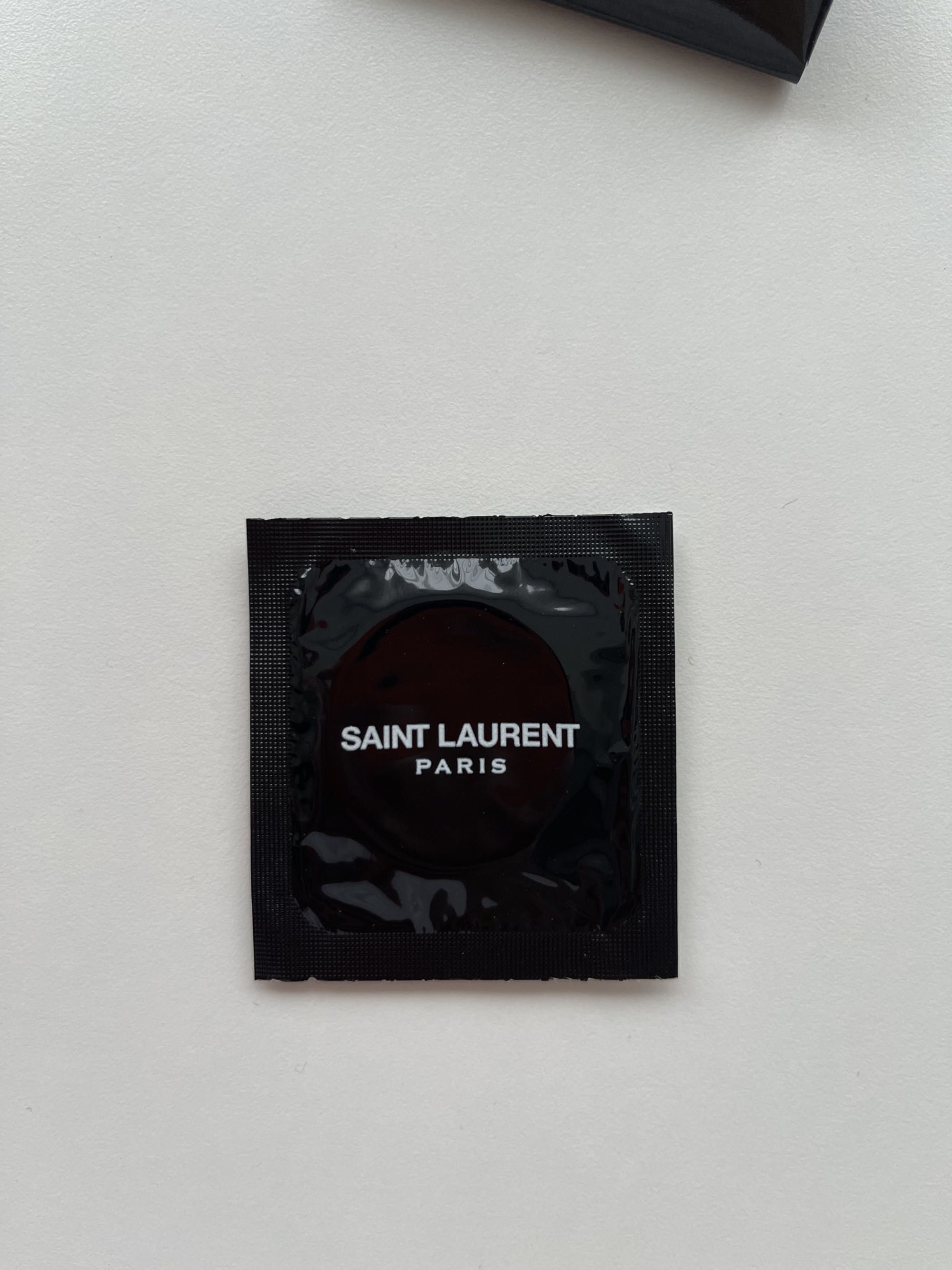 Презервативи Saint Laurent Condom
