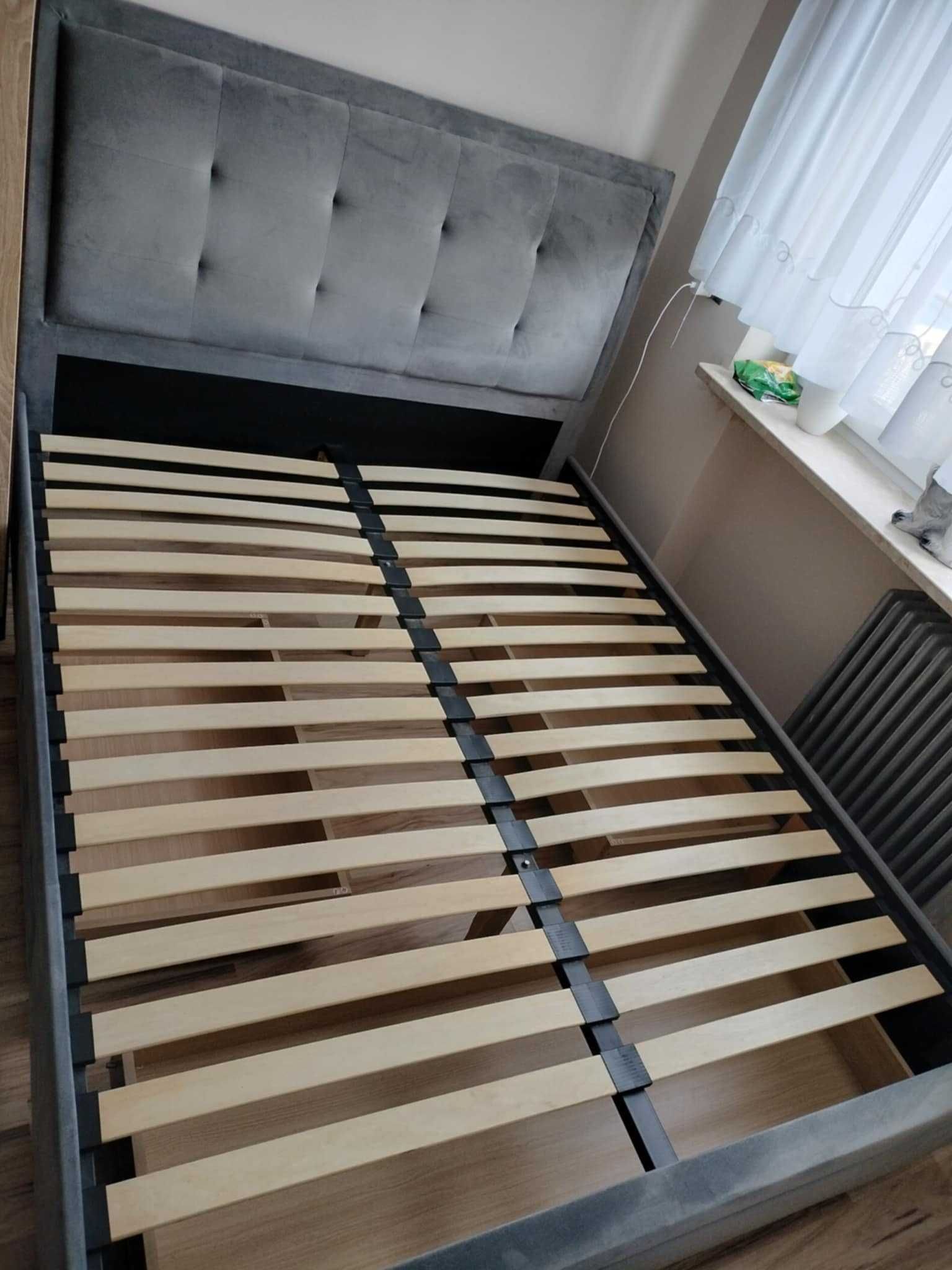 Sprzedam łóżko tapicerowane szare