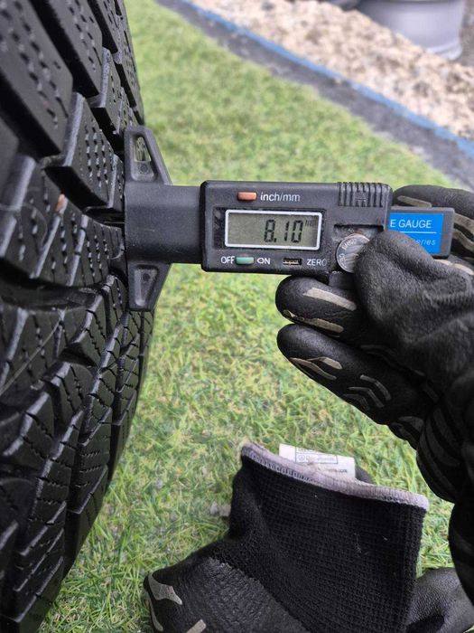 Шини Зимові 225 55 17 Kumho