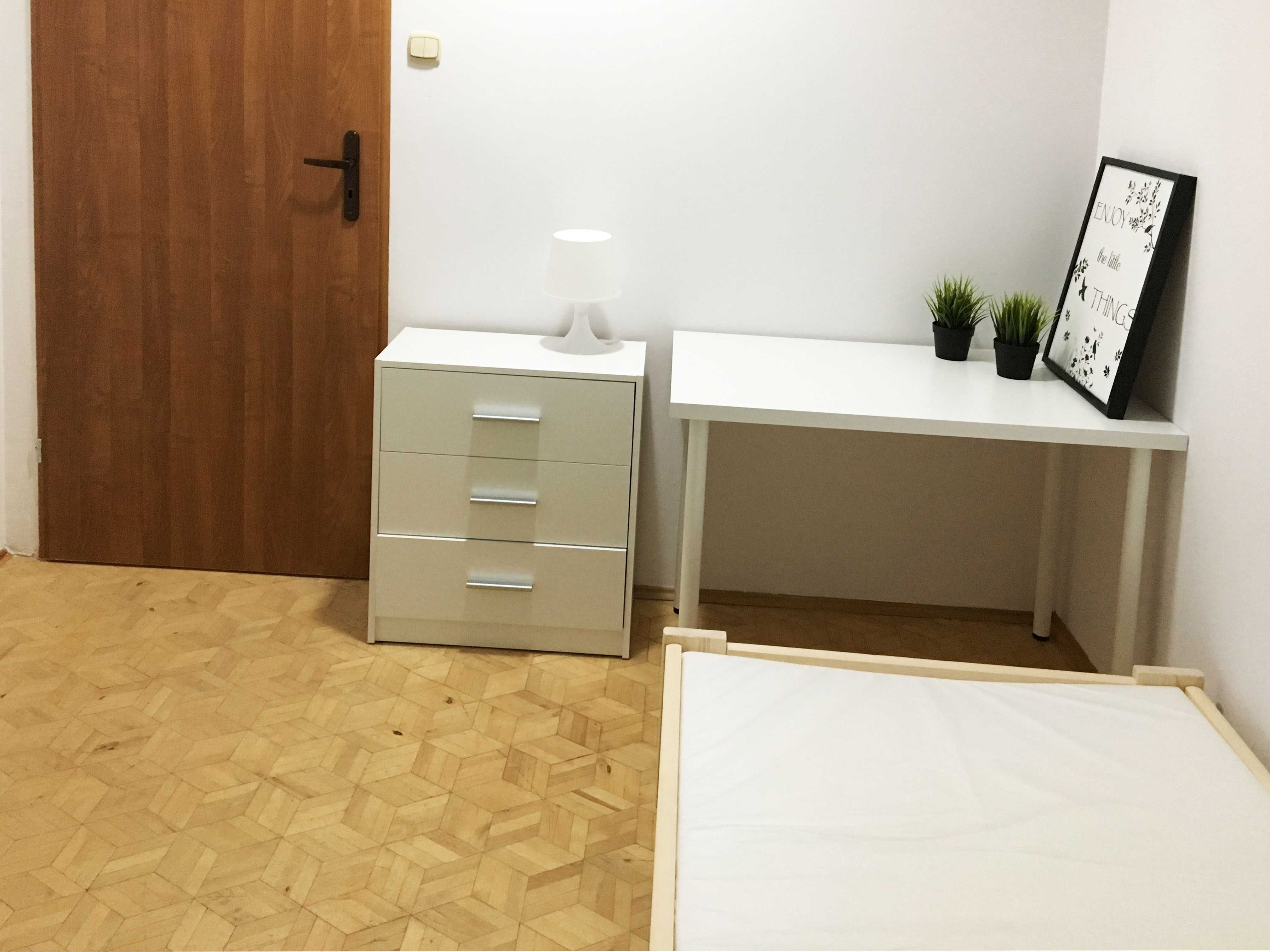 OD WRZEŚNIA Zamykany pokój blisko centrum oś. Sienkiewicza, ul. Wąska