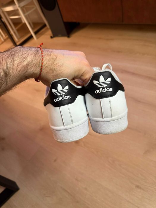 buty Adidas Superstar białe, jak nowe