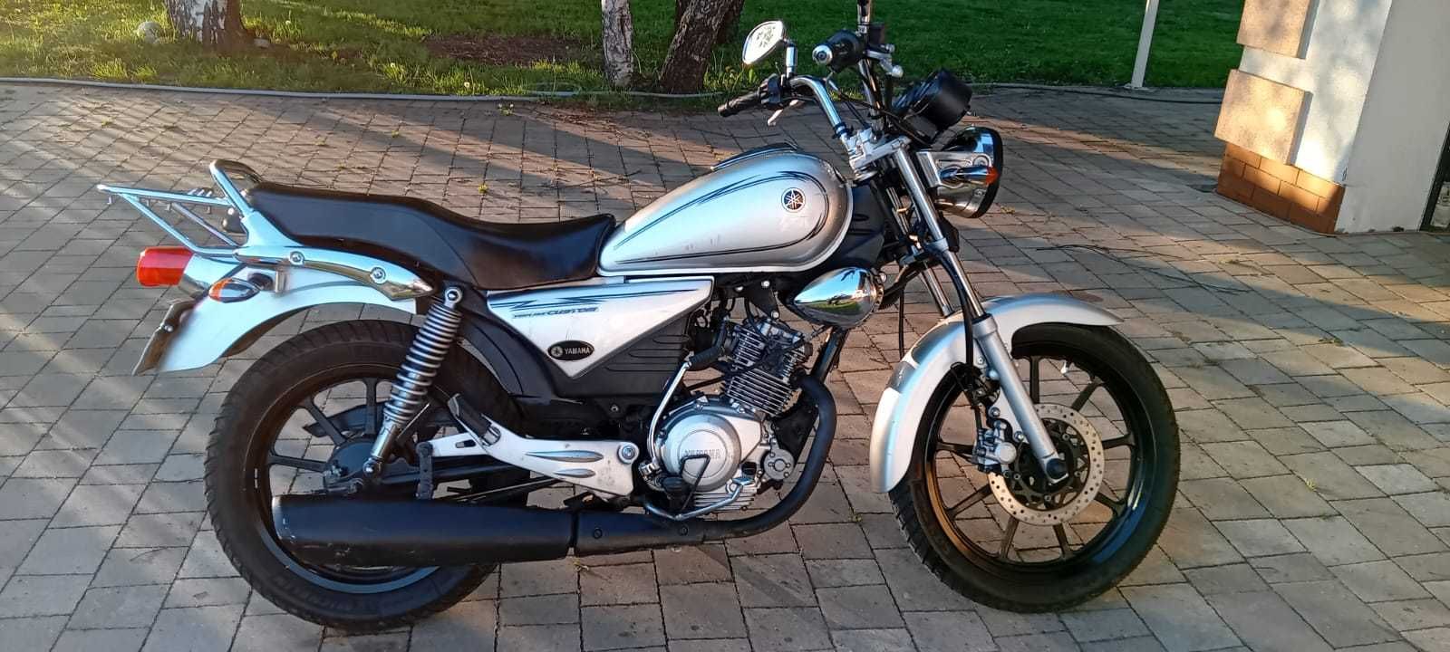 Yamaha 125 YBR Custom