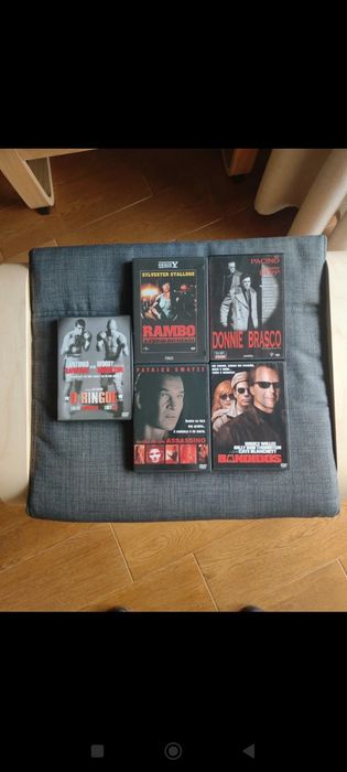 DVDs originais a 5€ cada