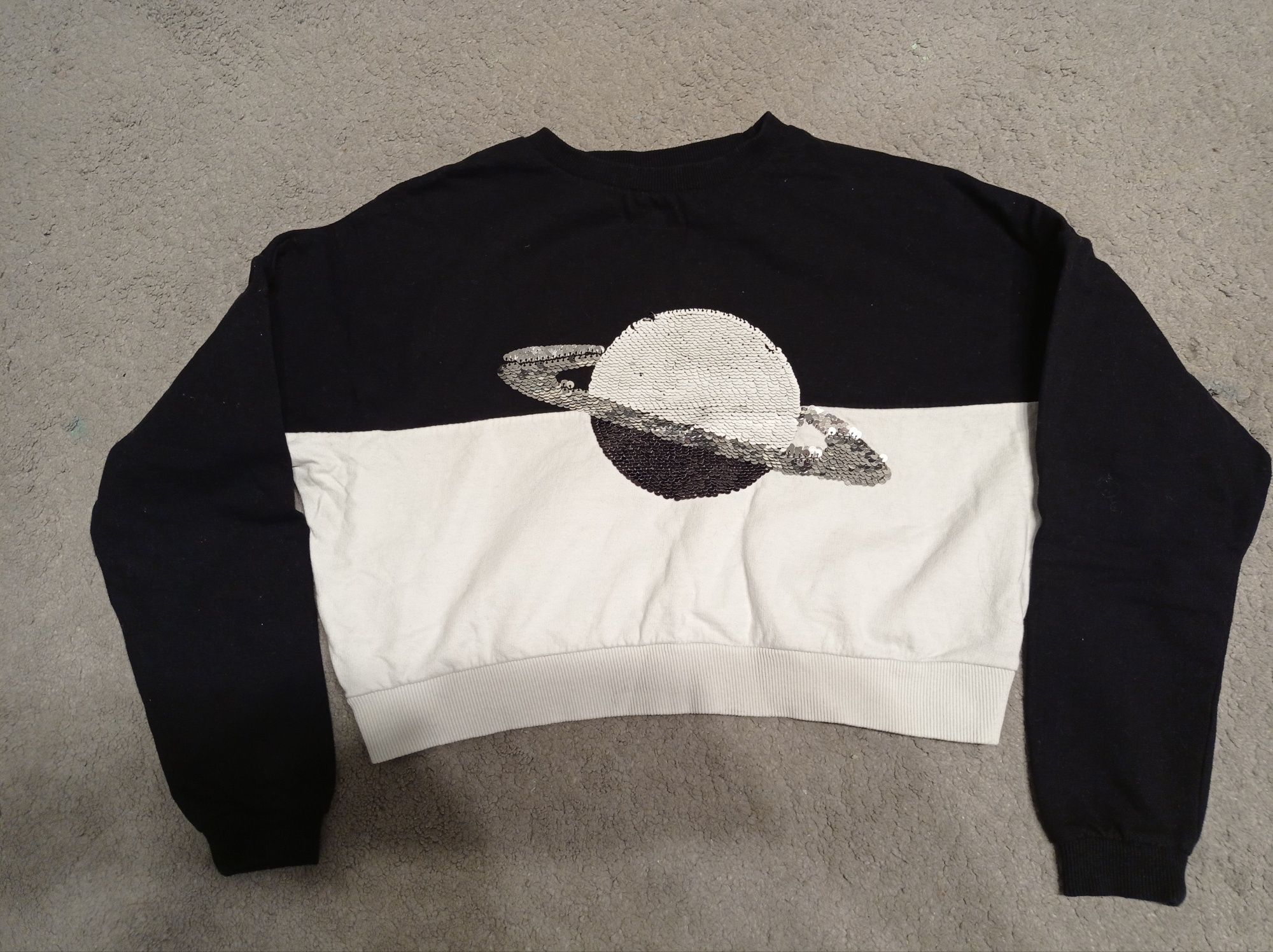 Luźna bluza typu krótkiego 134/140
