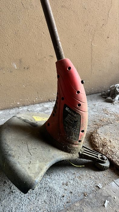 Aparador de relva 450W