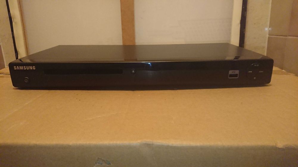 Odtwarzacz DVD Samsung DVD-1080PR na części