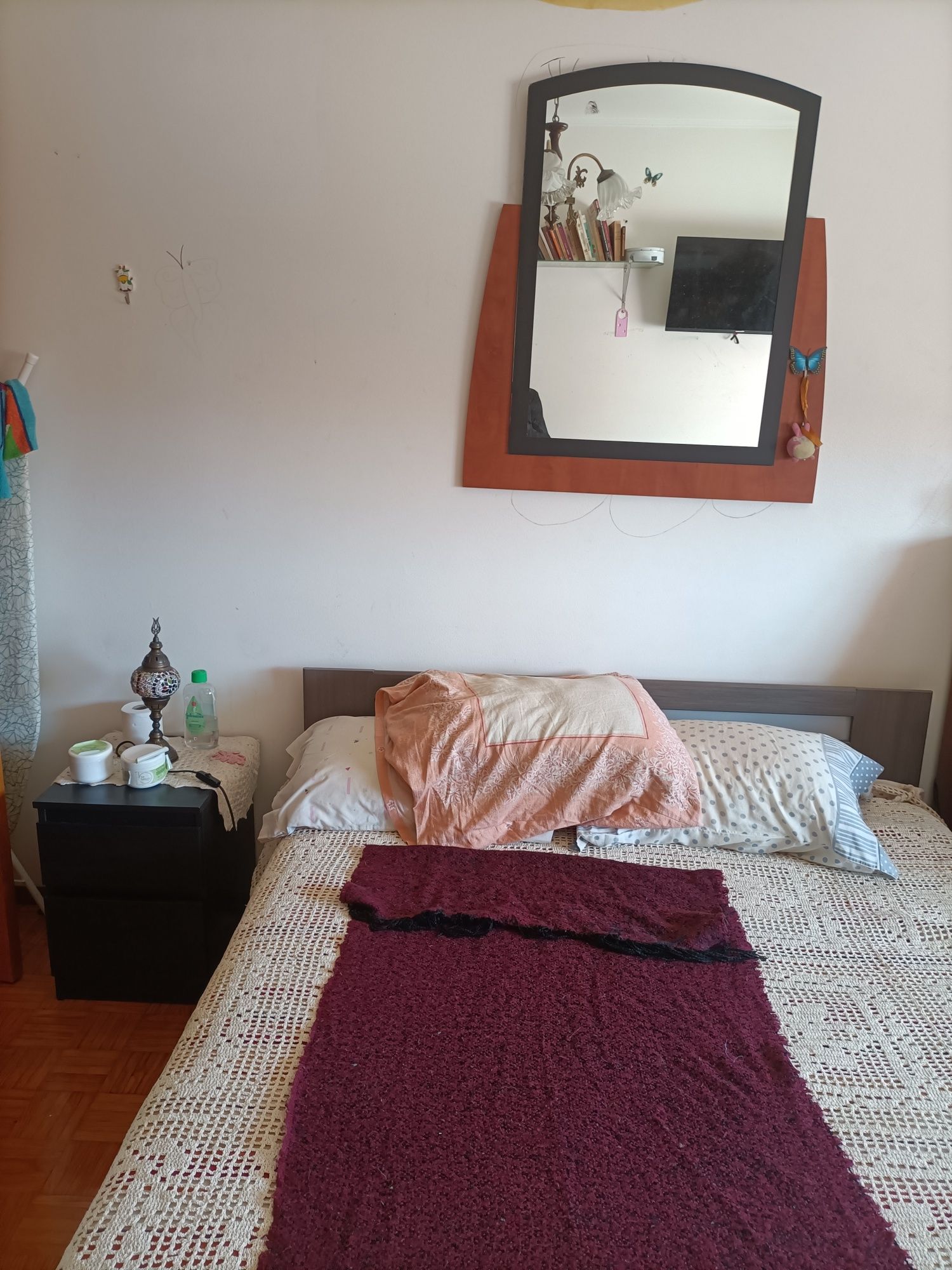 Arrendo quarto a estudante para 2 senhoras Monte da Caparica
