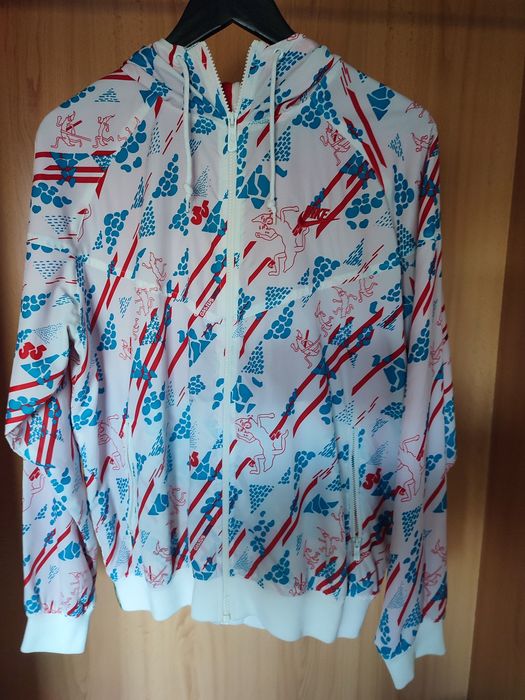 Casaco corta vento Nike