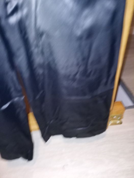 Macacão com folhos Zara