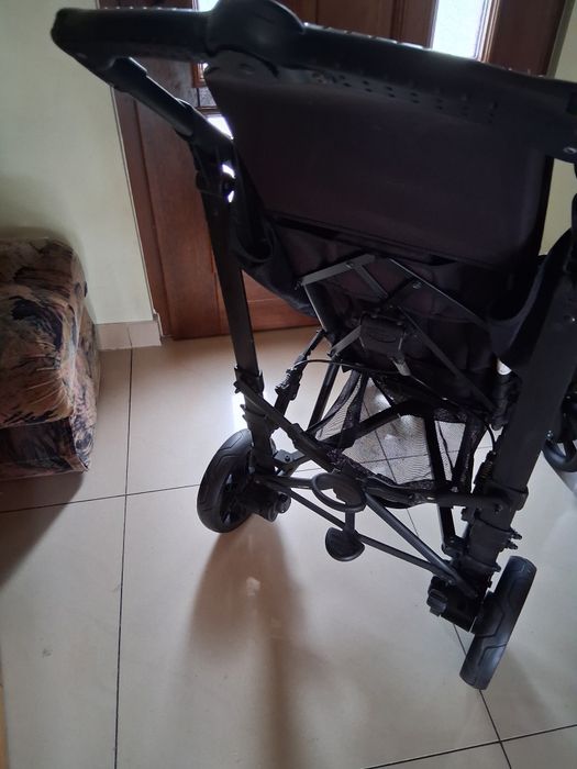 Bardzo solidny wózek Patron dla dziecka niepełnosprawnego