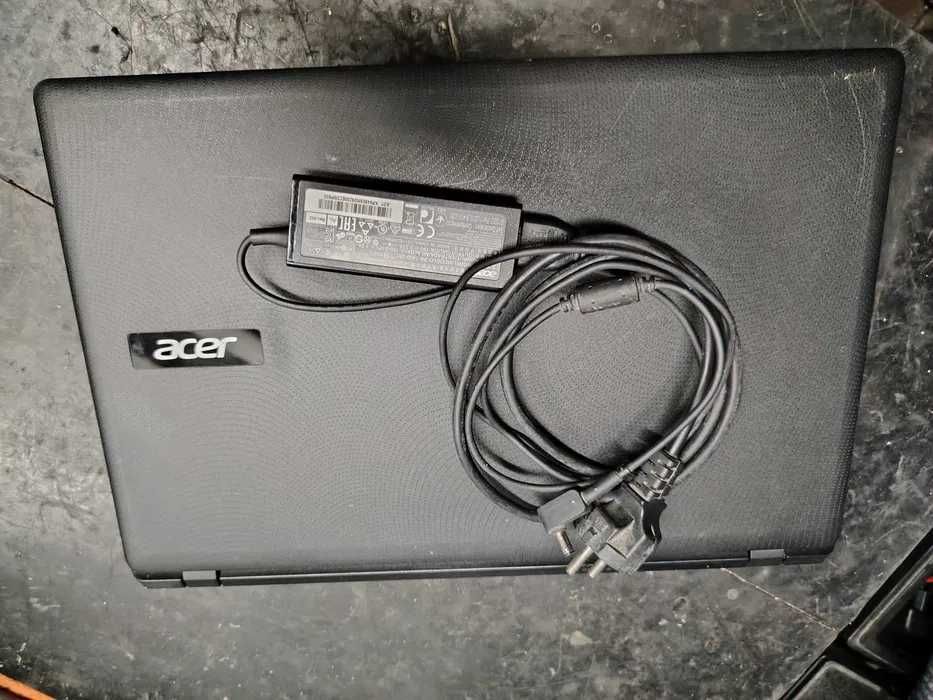 Computador Acer aspire ES15