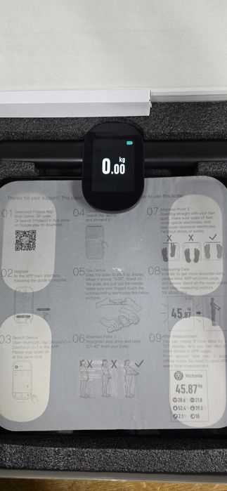 Waga łazienkowa JEETIF FG2202WB