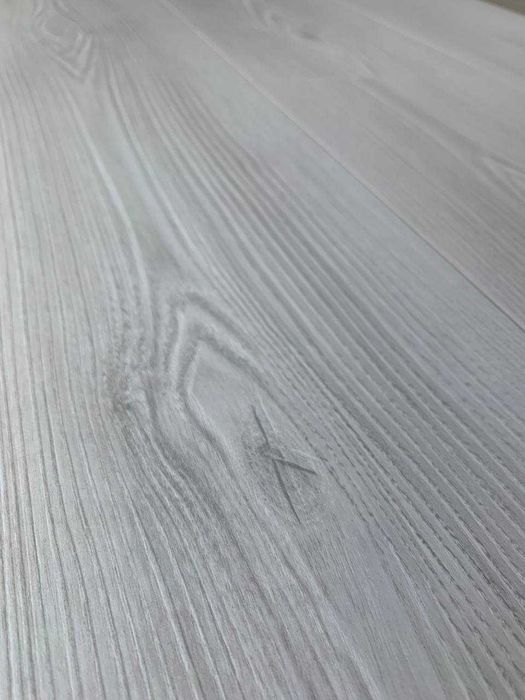 РОЗПРОДАЖ ламінат Львів, Івано-Франківськ, Луцьк, Рівне