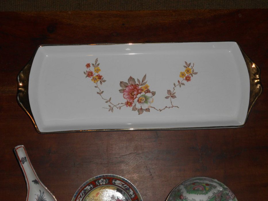 Diversas peças loiça antigas Loucarte Macau Colheres China