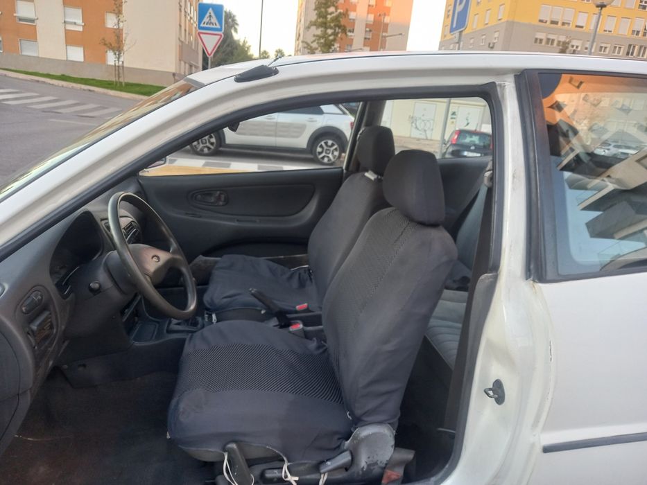 Mitsubish colt 1.3 GLI ipo em dia