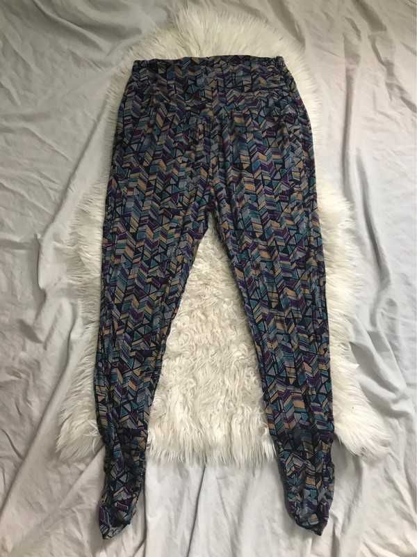 Joggers / Calças Bershka com padrão e bolsos