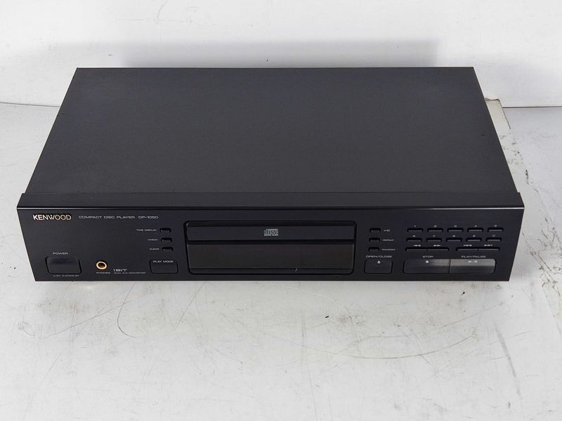 Solidny Odtwarzacz płyt CD Kenwood DP 1050 Dobór Audio