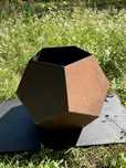 Geometryczna donica Corten, ogrodowa, balkonowa, industrialna