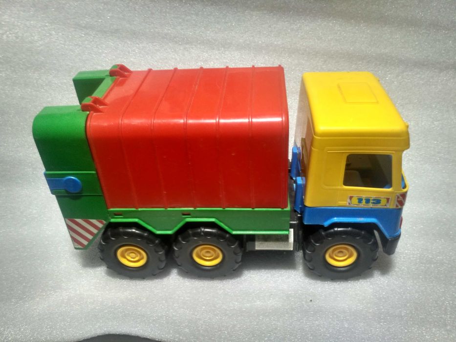 Машина-мусоровоз Wader W.Germany