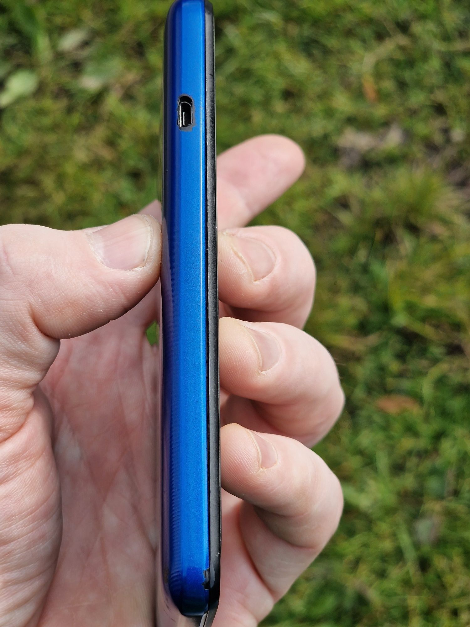 ZTE blade L8 16Gb