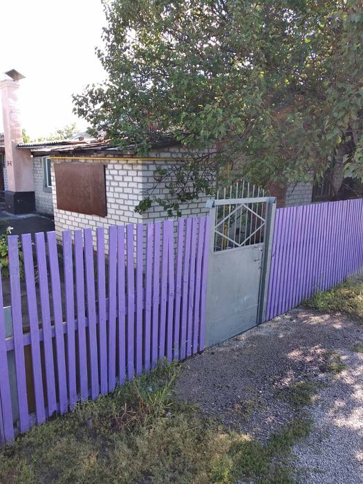 Продам 1/2 часть дома + гараж