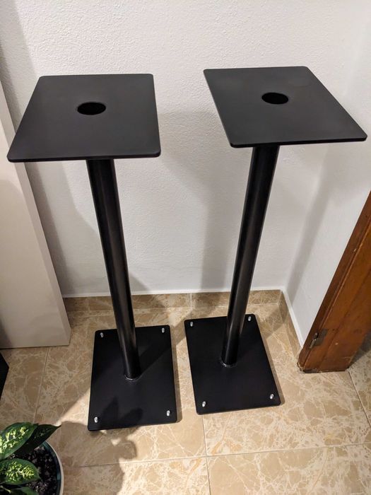 Suportes Profissionais para Colunas/Monitores em Aço Duro