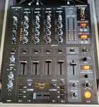 Mixer Behringer DJX900 Usb