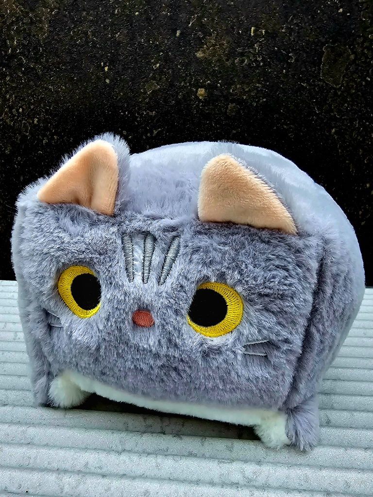 Ekstra pluszak maskotka Kot Kotek szary nowy kwadratowy