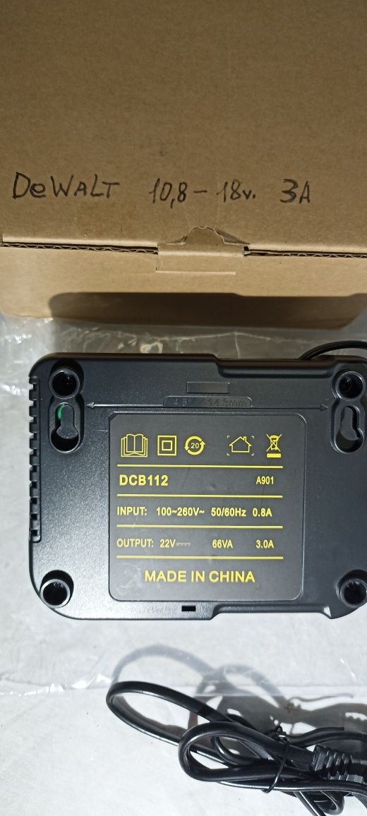 Зарядное устройство Makita/Maktec/DeWalt (Новое).