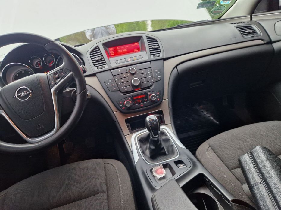 Opel insignia у відмінному стані