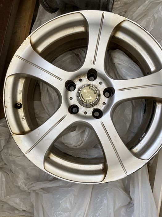 Диски R17 5x114.3 на Хендай ІХ35