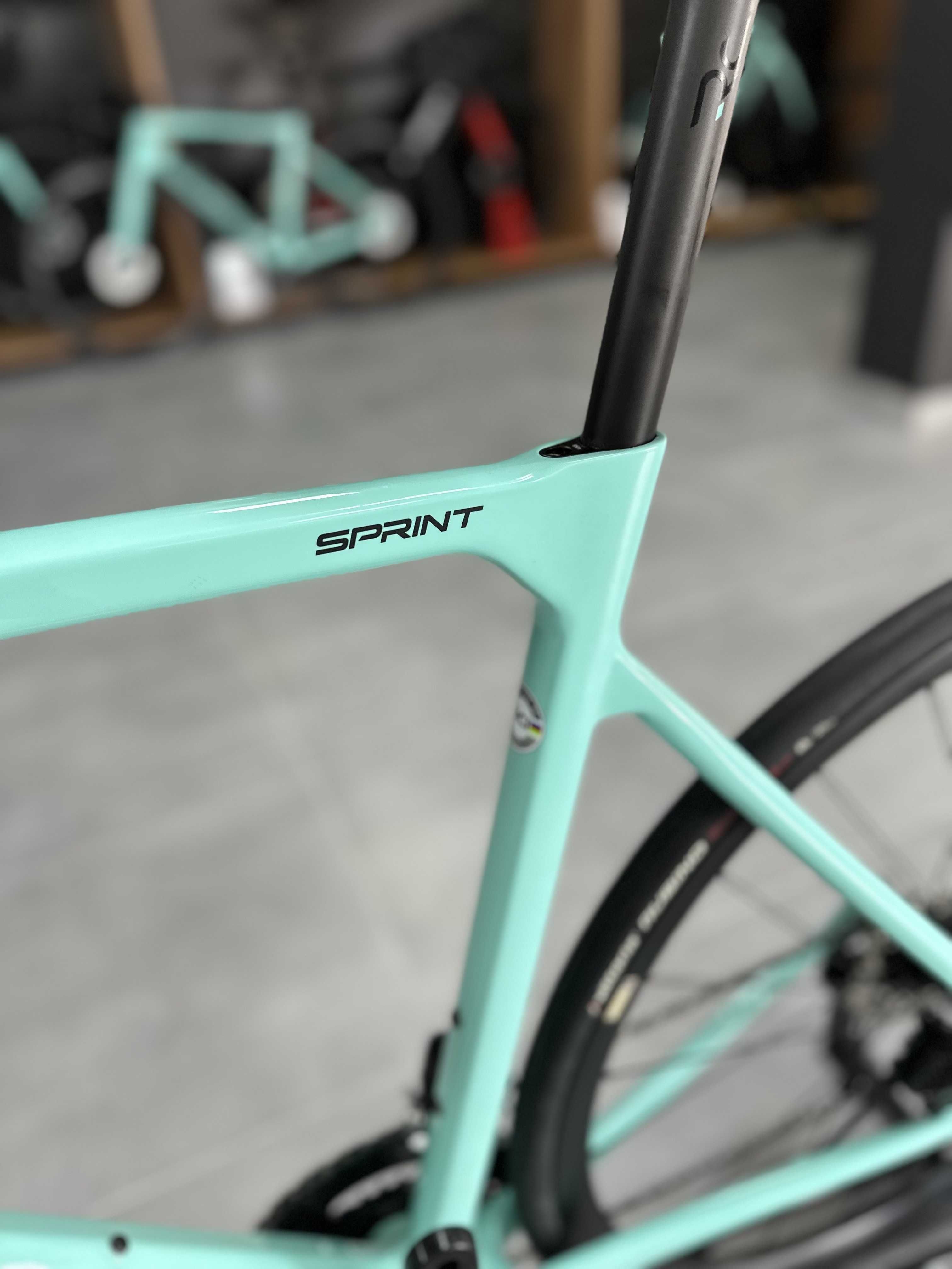 Rower szosowy Bianchi Sprint, rozmiary 50, 53, 57 cm