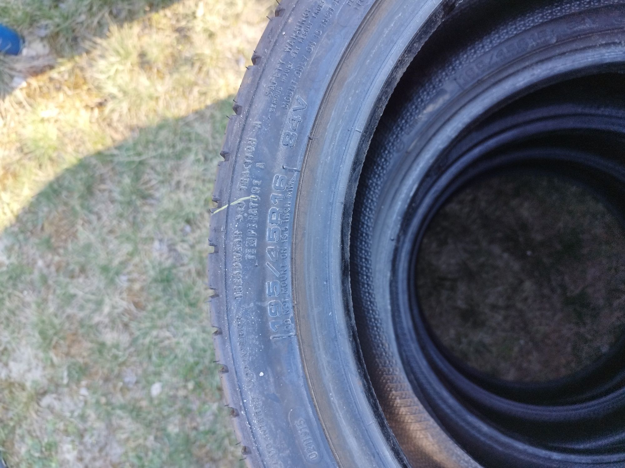 Opony letnie Goodyear 195/45/16 84V dot 18 bierznika 7mm