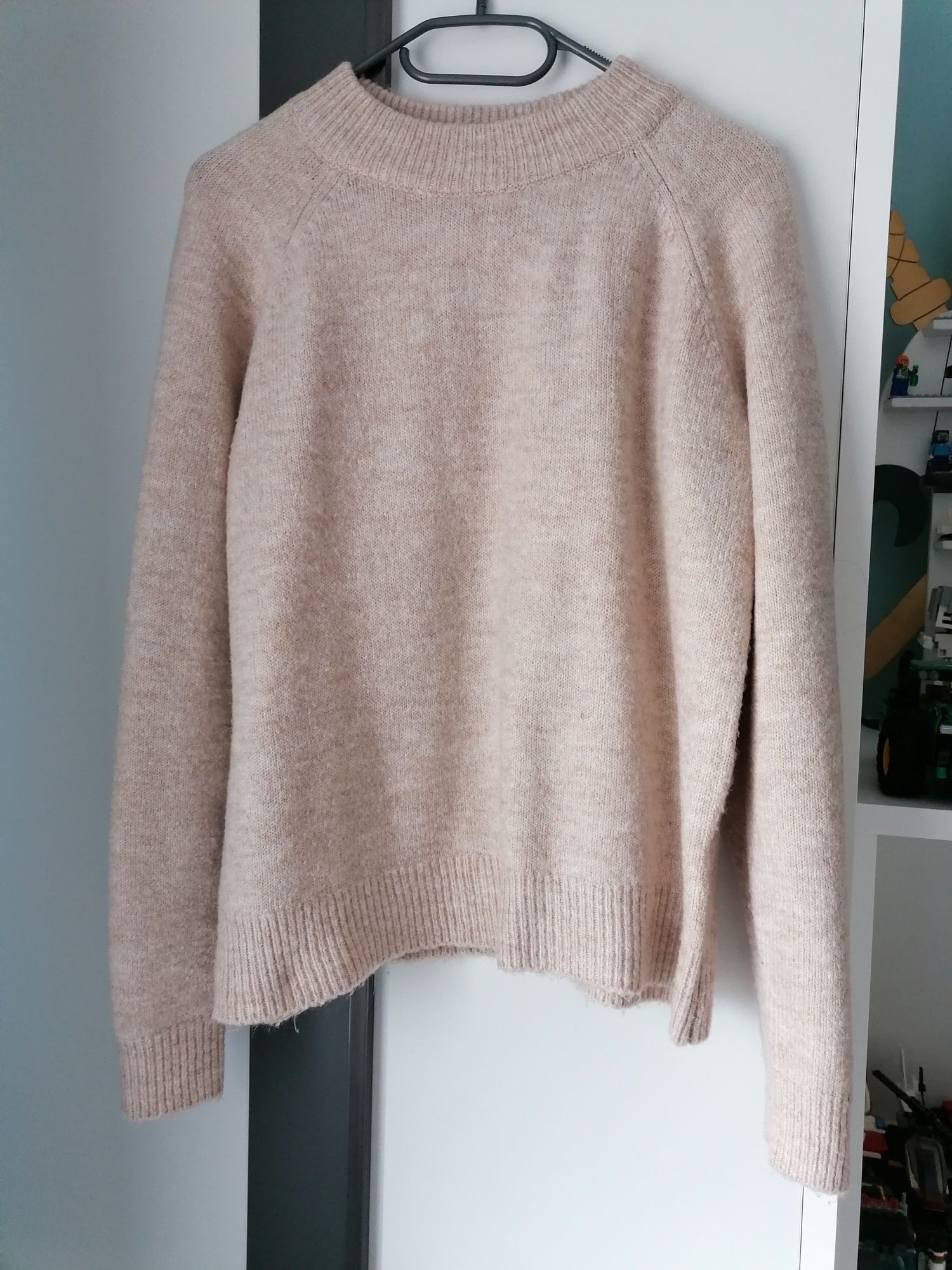 Beżowy kremowy sweter sweterek 36 S Reserved
