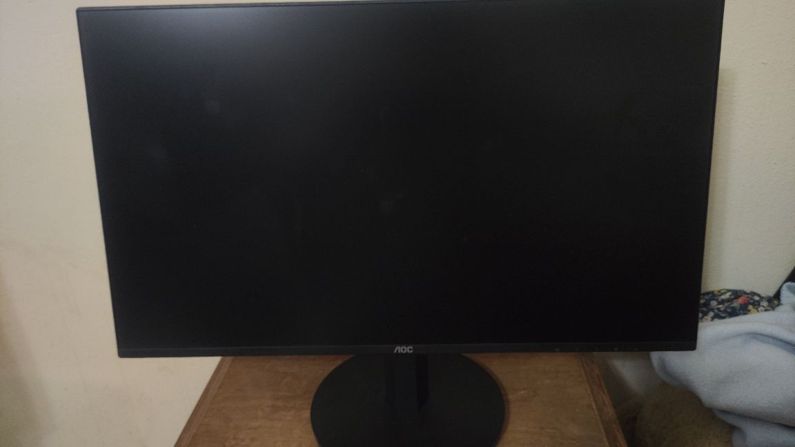 Monitor Gaming AOC 24' 100Hz