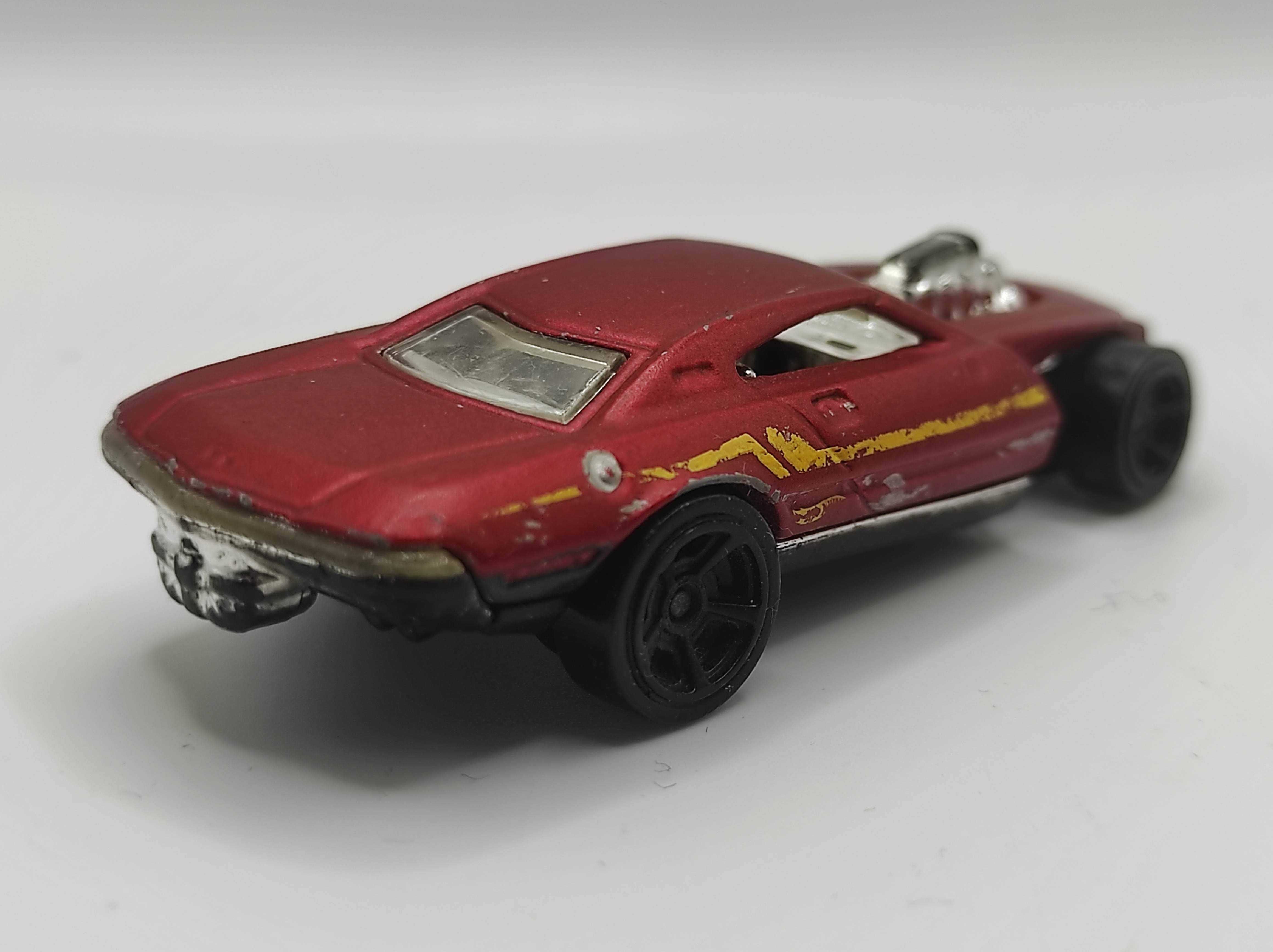 Samochodzik resorak Hot Wheels Project Speeder #206