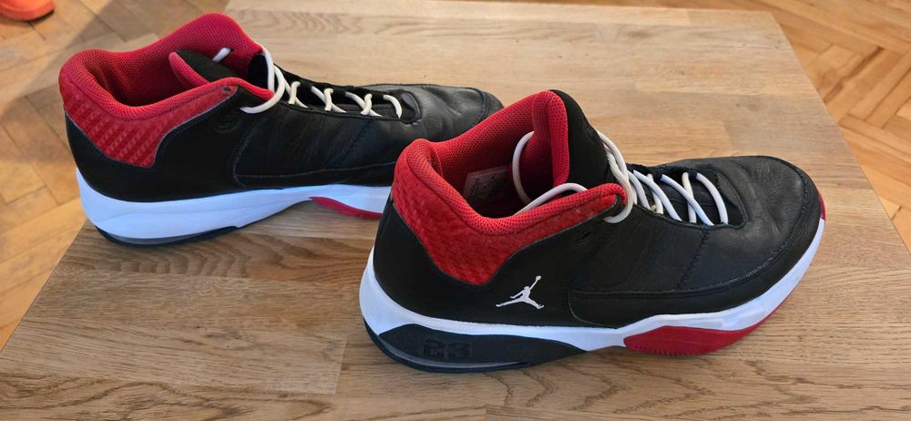 Buty do koszykówki Nike Air Jordan Max Aura 3 Bred