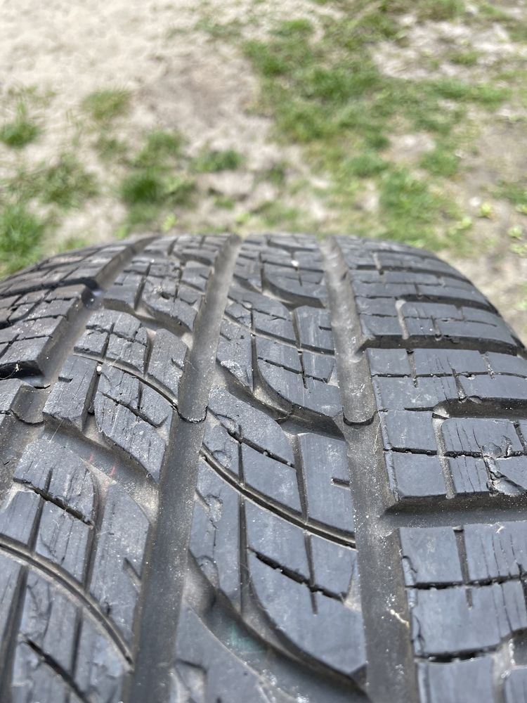 255 55 r19 Pirelli scorpion zero