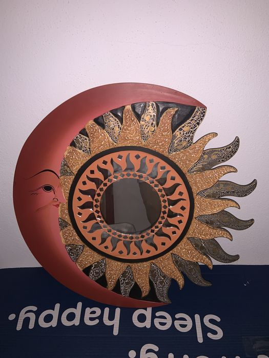 Peça de decoração sol/lua
