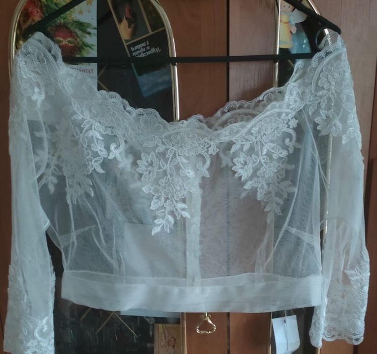 Piękna narzutka rozmiar L