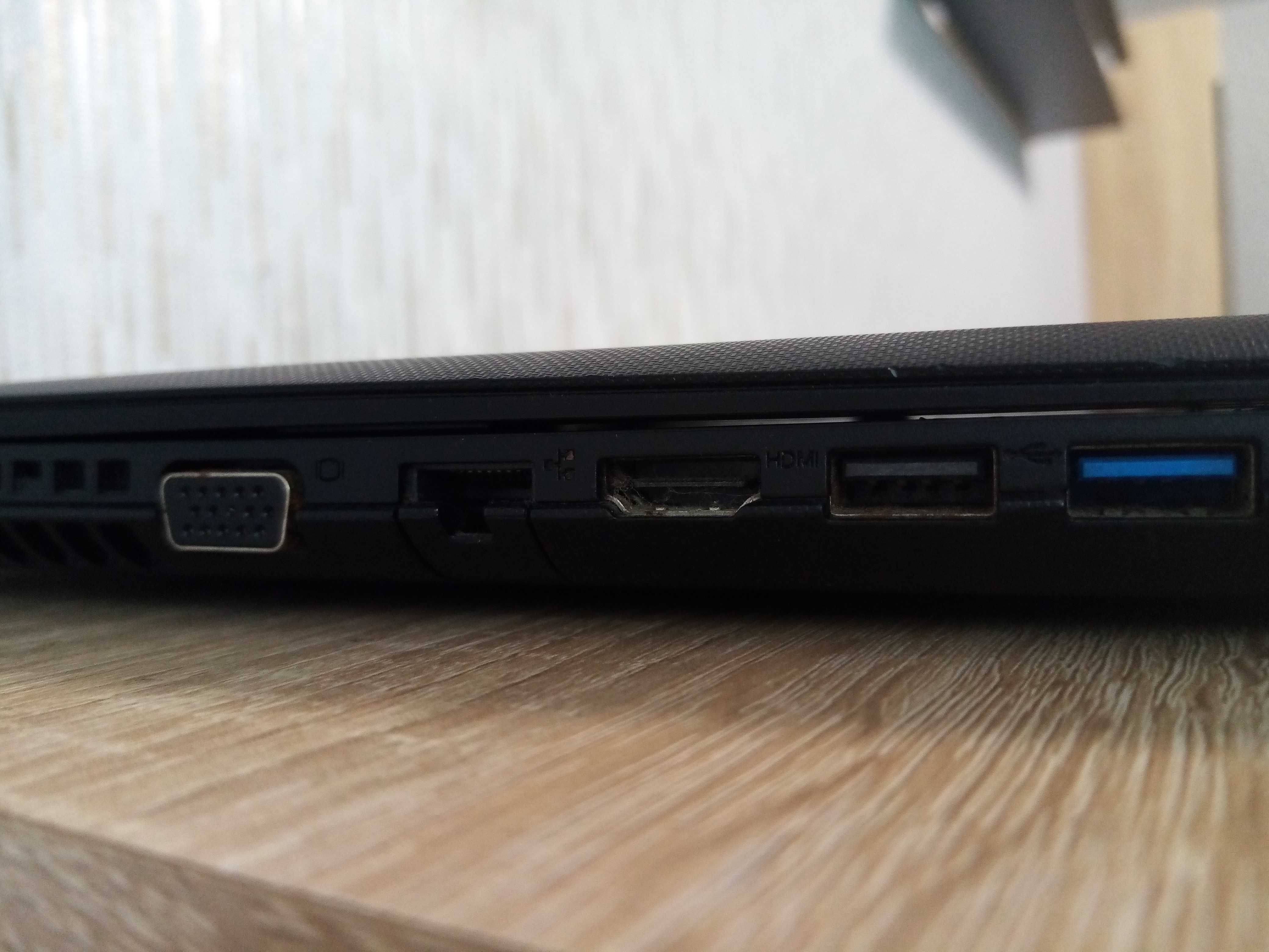 LENOVO: HDD-300 ГБ; ОЗУ-8,0 ГБ; проц-р 1,35ггц; батарея на 2ч.; Wi-Fi