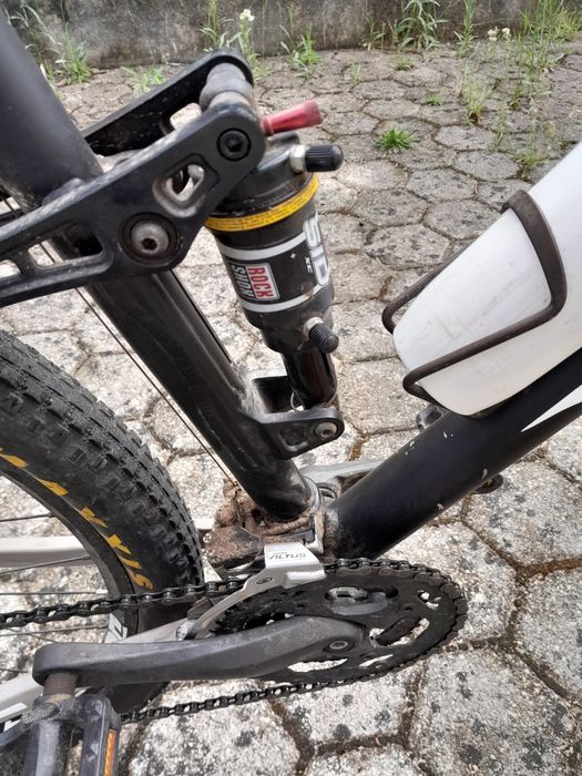 bicicleta giant 26 bem equipada