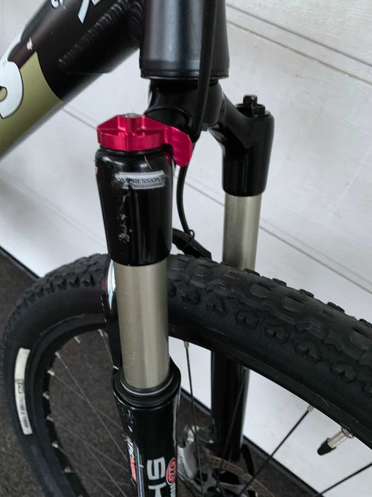 Rower Stevens Race Eight Team Shimano Deore XT Mavic Hydraulika