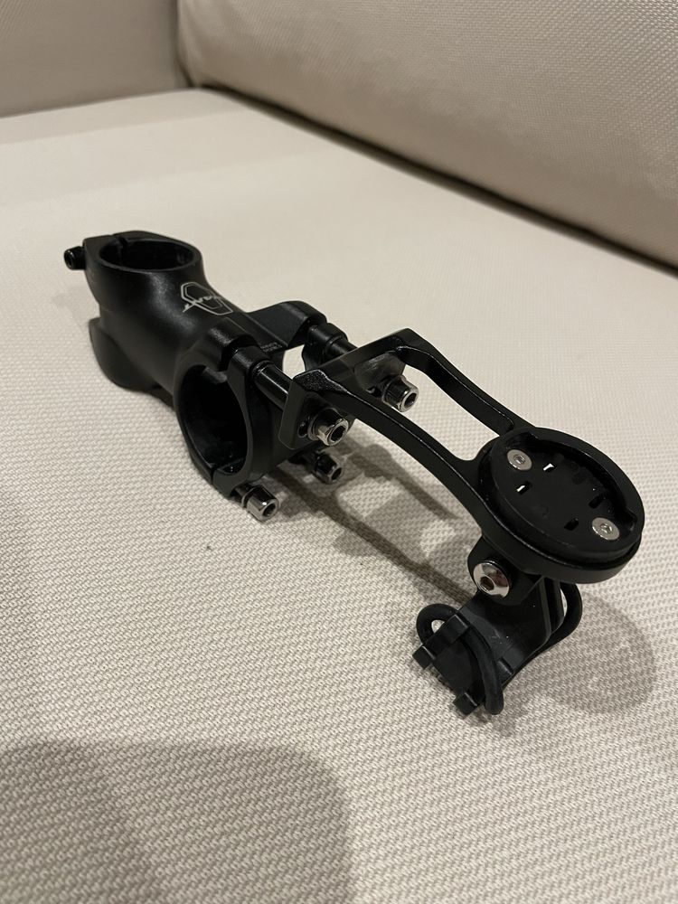 Mostek rowerowy 28,6mm Giant 60 mm z uchwytem na Garmin i oświetlenie