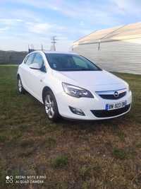 Opel Astra J 2,0 CDTI zadbana