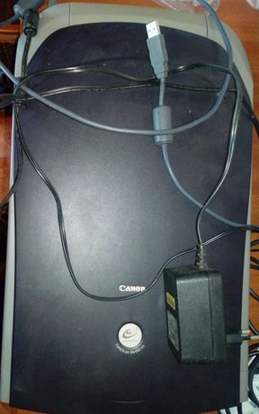 Scanner Canon CanoScan D646U ex - a funcionar (com cabos)