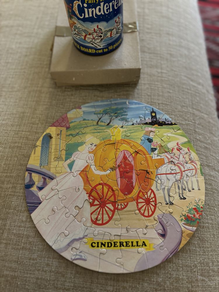 Puzzle 50 Peças cinderela