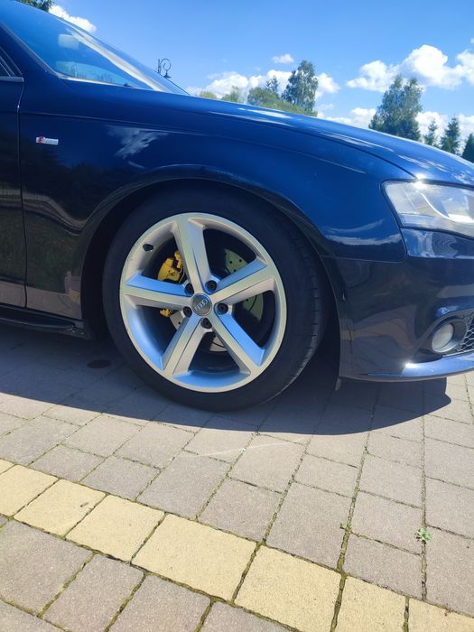 Audi A4 B8 quattro