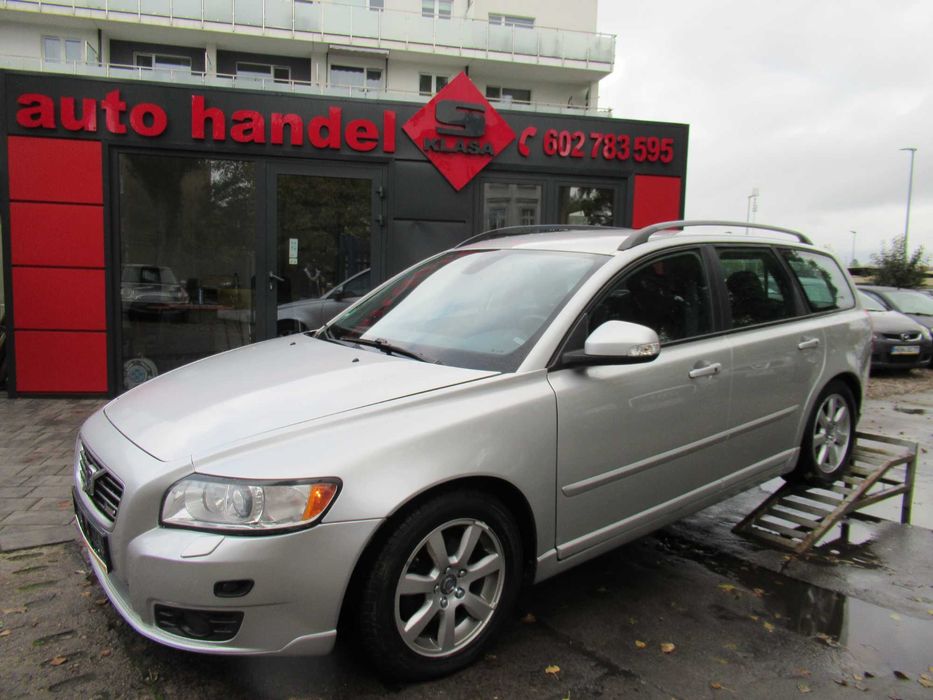 Volvo V50 kombi R design benzyna 2.0 2010r bixenon top wersja r design